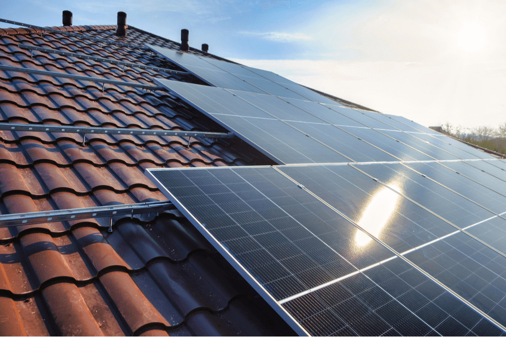 後付けで太陽光発電を導入する場合