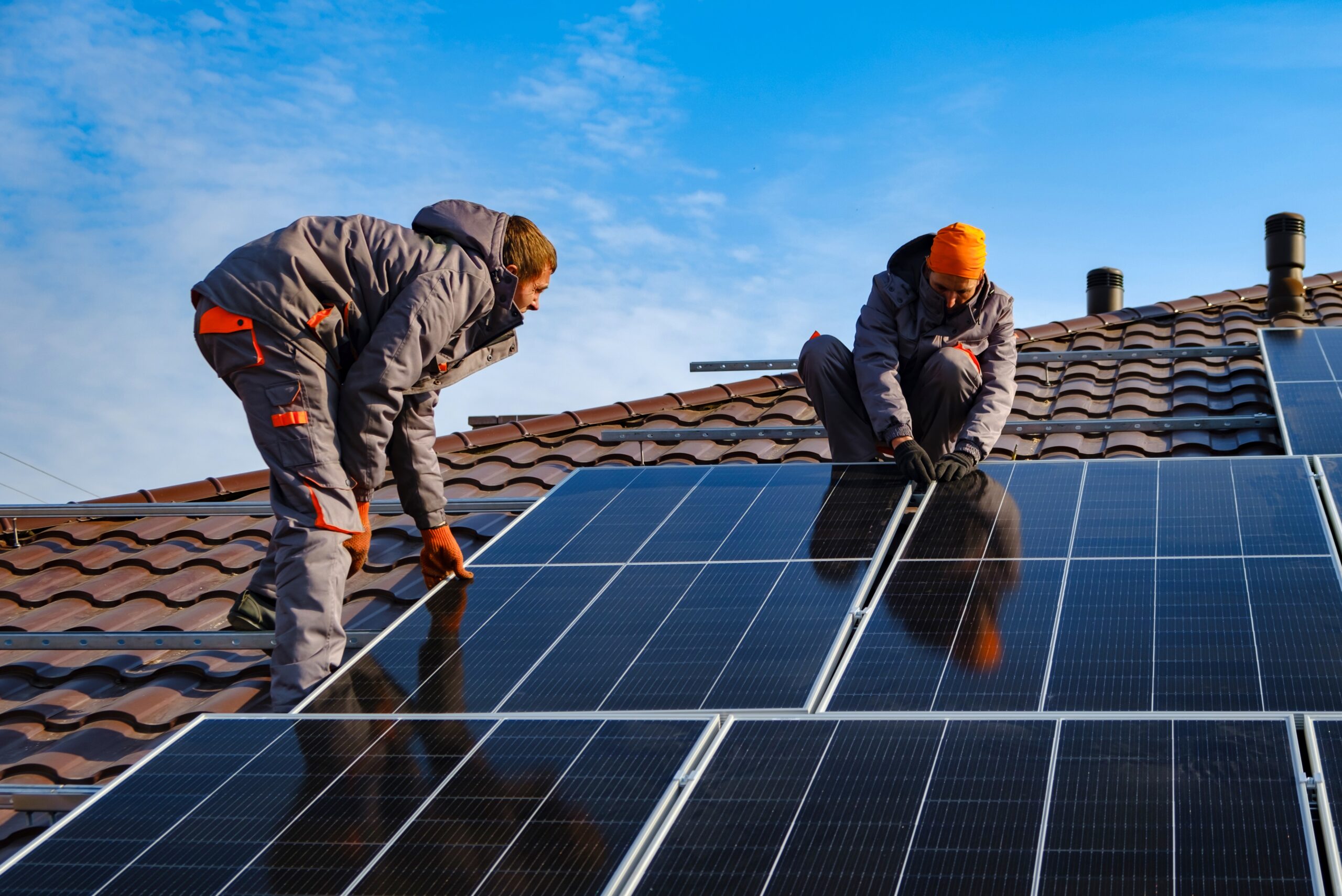太陽光発電のメンテナンス内容とは？点検内容・料金について解説