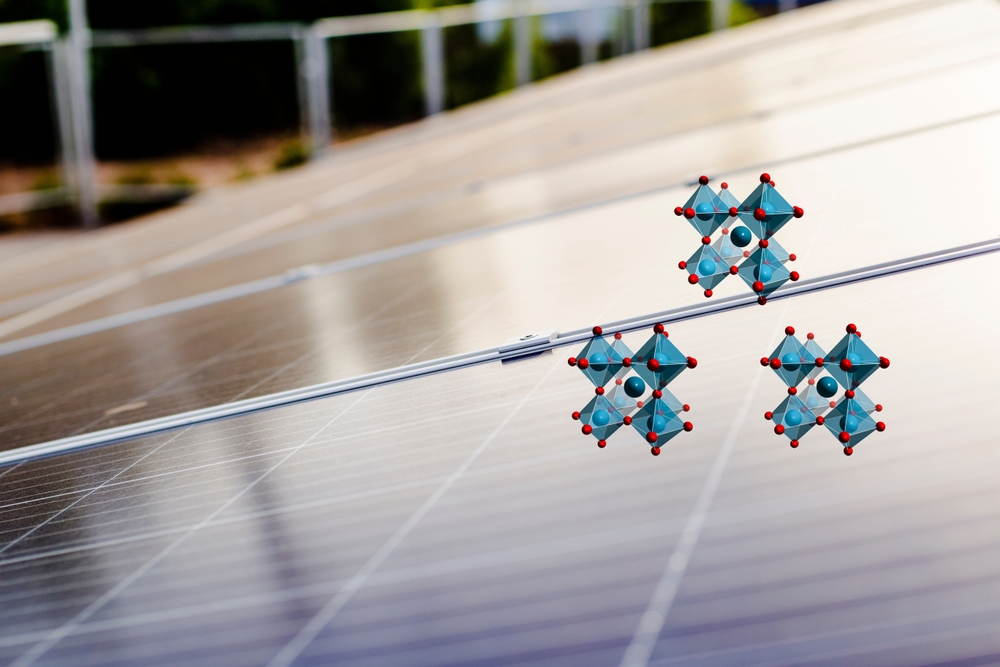 次世代の太陽光「ペロブスカイト太陽電池」とは